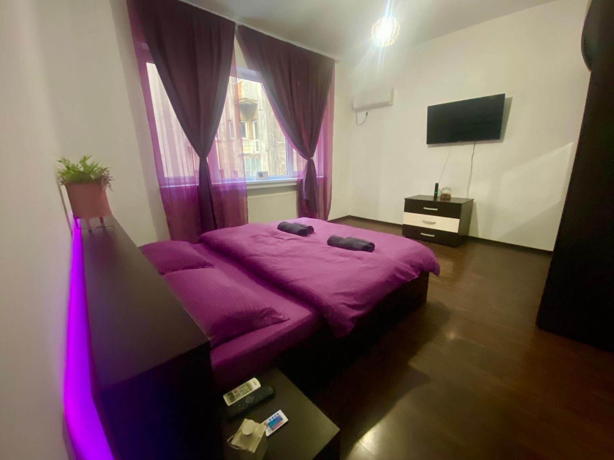 Ultracentral 2Beedrooms Apartament Old Town Bukarest Kültér fotó